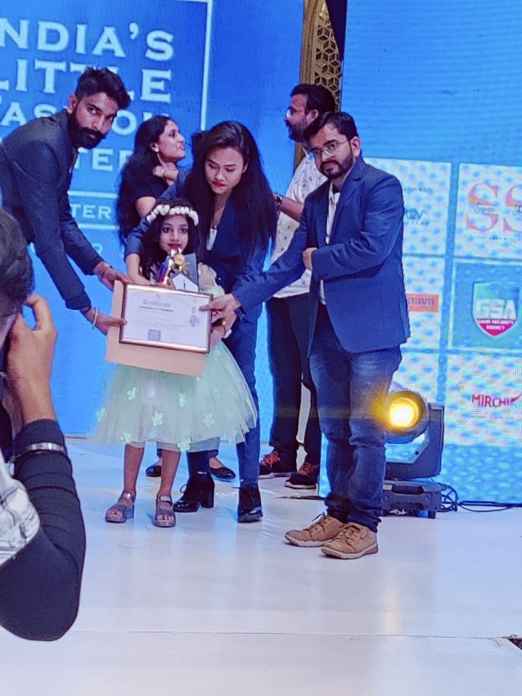 Gujarat brand face of India's Little Fashion Hunters Chapter 5 Siddhi Agarwal walks the celebrity ramp